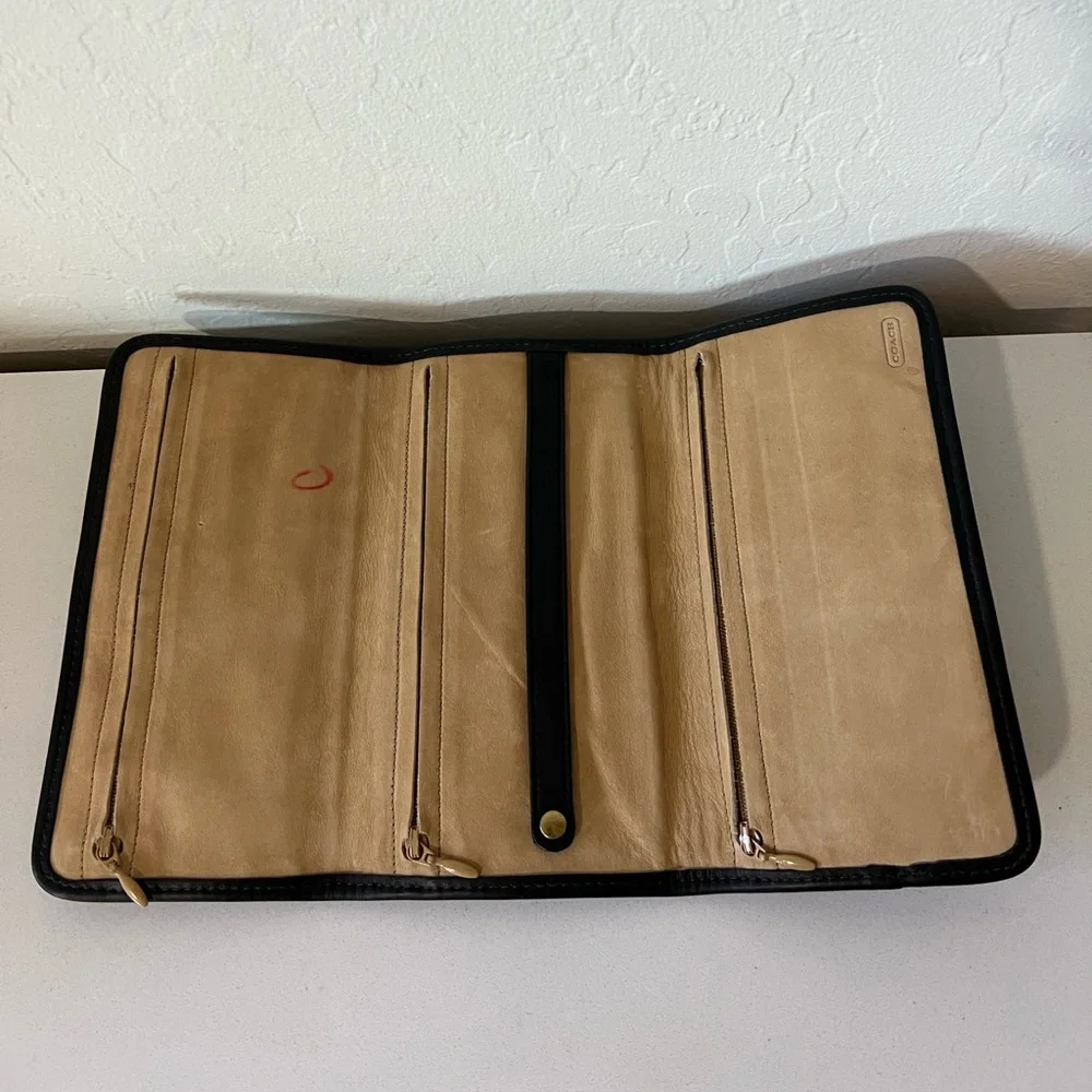 Coach Vintage Genuine Black Leather Trifold Jewelry Travel Case - Picture 7 of 11